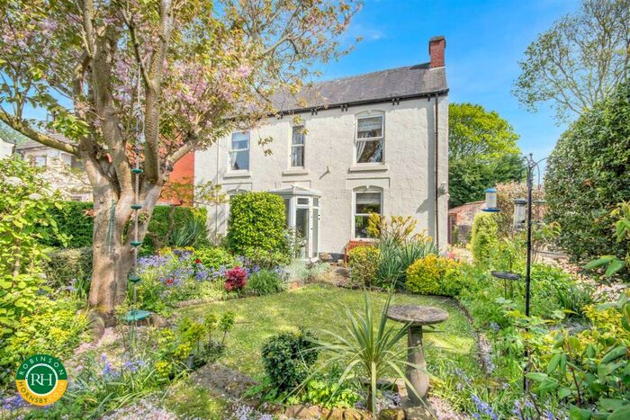 3 Bedroom Cottage For Sale In High Street, Braithwell, Rotherham, S66