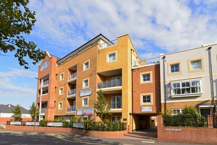 1 Bedroom Apartment To Rent In Flambard Way, Godalming, GU7