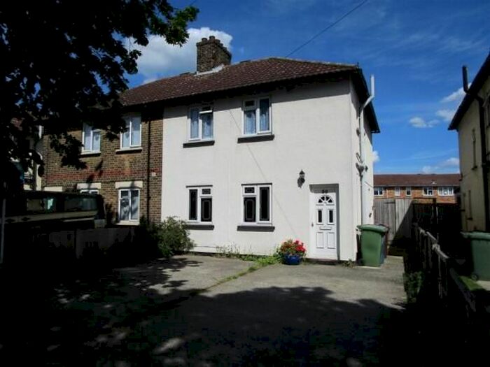 3 Bedroom Semi-Detached House To Rent In Wallace Road, Grays, RM17