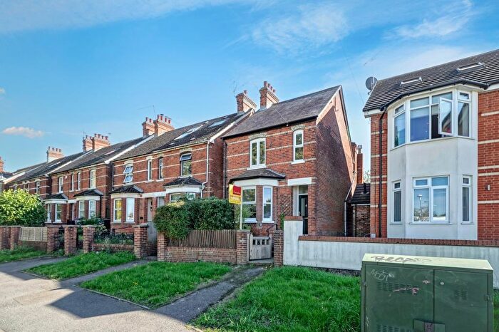 4 Bedroom Detached House For Sale In Basingstoke, Hampshire, RG21