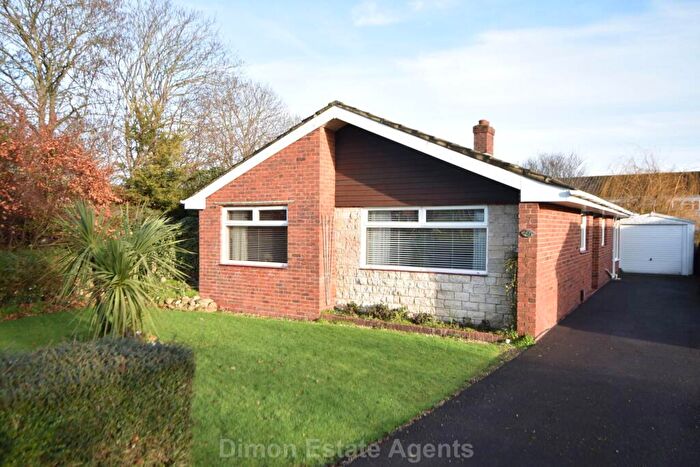 3 Bedroom Detached Bungalow For Sale In Carisbrooke Road, Gosport, PO13
