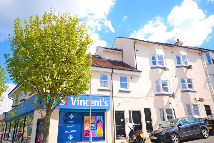 3 Bedroom Flat To Rent In Lewes Road, Brighton, BN2