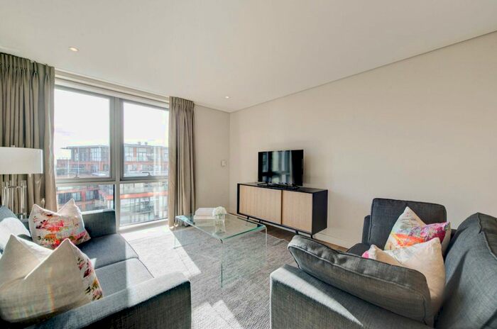 3 Bedroom Flat To Rent In Merchant Square East, London W2