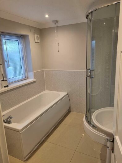 5 Bedroom Semi-Detached House To Rent In Victoria Place, Springbourne, BH1