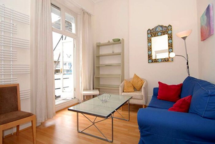 1 Bedroom Flat To Rent In Claverton Street, Pimlico Amp; Westminster, SW1V