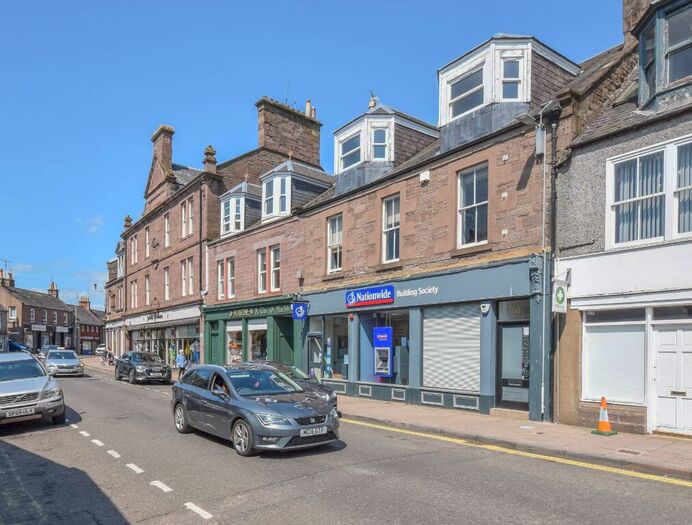 2 Bedroom Flat To Rent In Castle Street, Forfar, Angus, DD8
