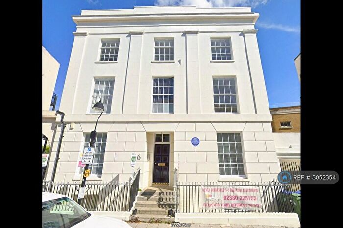 1 Bedroom Flat To Rent In Carlton Crescent, Southampton, SO15