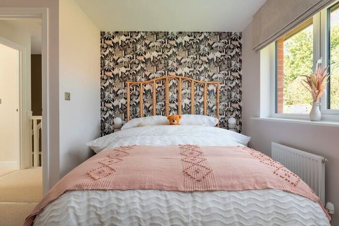 4 Bedroom Detached House For Sale In Station Road, Crewkerne, TA18