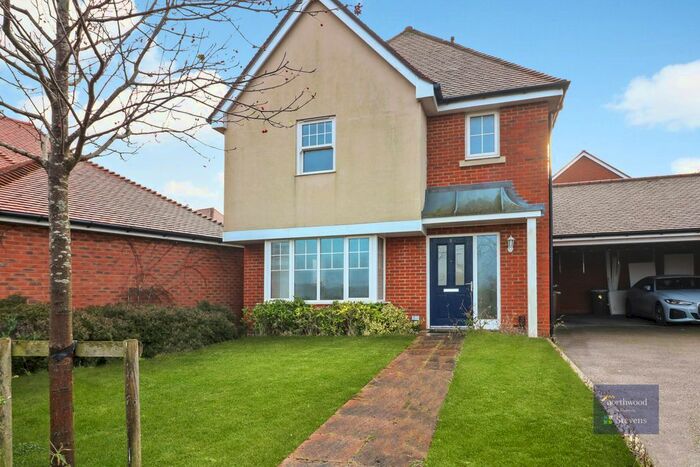 3 Bedroom Detached House To Rent In Wren Drive, Finberry, Ashford, TN25