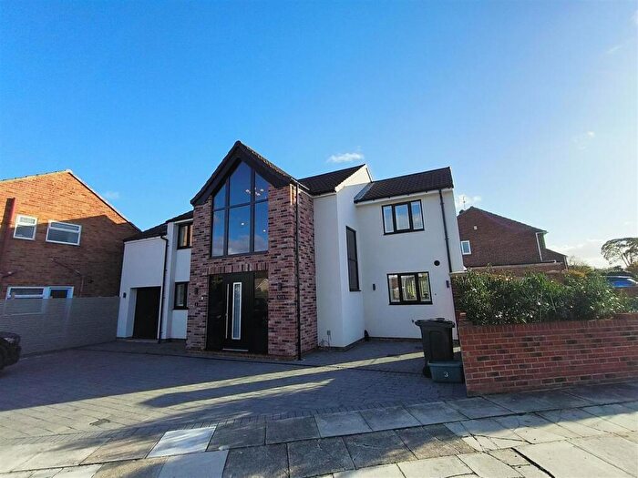 4 Bedroom Detached House To Rent In Parkland Drive, Darlington, DL3