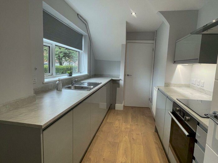 3 Bedroom House To Rent In Princess Drive, Kirby Muxloe, LE9