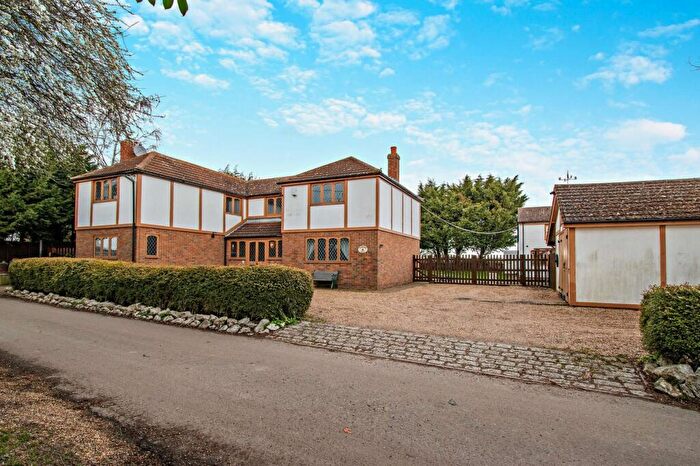 5 Bedroom Detached House For Sale In Jacobs Lane, Hoo, Rochester, ME3