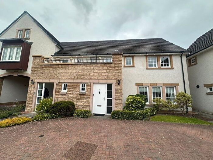 3 Bedroom Semi-Detached House To Rent In Craigerne Drive, Peebles, EH45