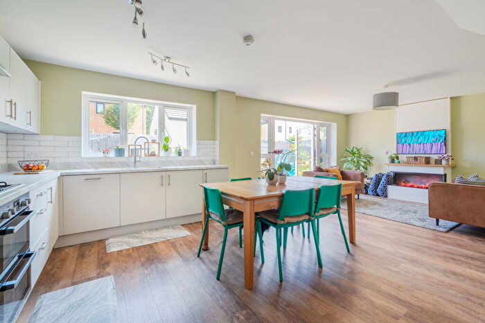 4 Bedroom Detached House For Sale In Strawberry Drive, Yatton, BS49