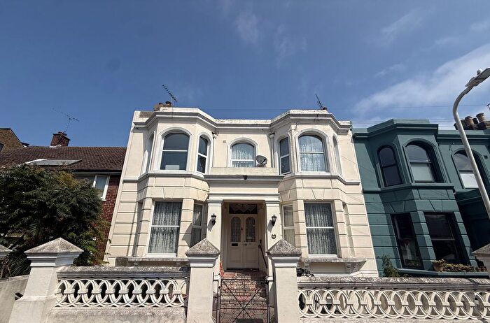 1 Bedroom Flat To Rent In Southwood Road, Ramsgate, CT11