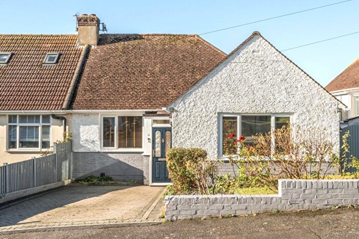 3 Bedroom Semi-Detached Bungalow For Sale In Stanbury Crescent, Folkestone, CT19