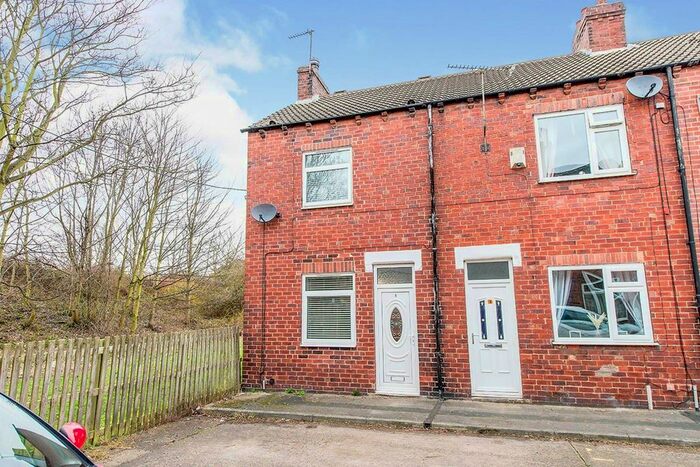 2 Bedroom End Of Terrace House To Rent In Swiss Street, Castleford, West Yorkshire, WF10