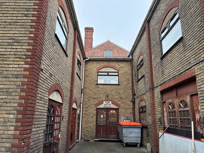 Detached House For Sale In The Burroughs, Church Road, Hendon, London, NW4