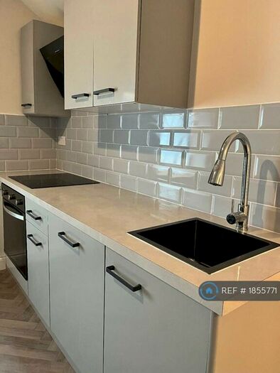 1 Bedroom Flat To Rent In New Street, Mold, CH7