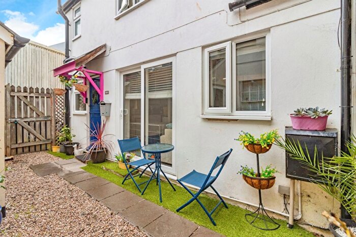 1 Bedroom End Of Terrace House For Sale In East Street, Newton Abbot, TQ12