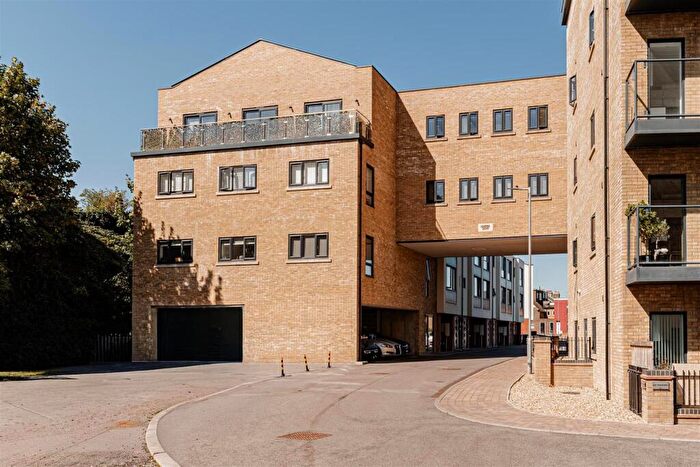 2 Bedroom Apartment For Sale In Millers Hill, Ramsgate, CT11