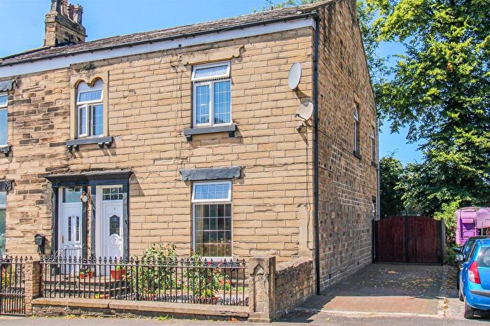 4 Bedroom Semi-detached House For Sale In Union Street, Heckmondwike, WF16