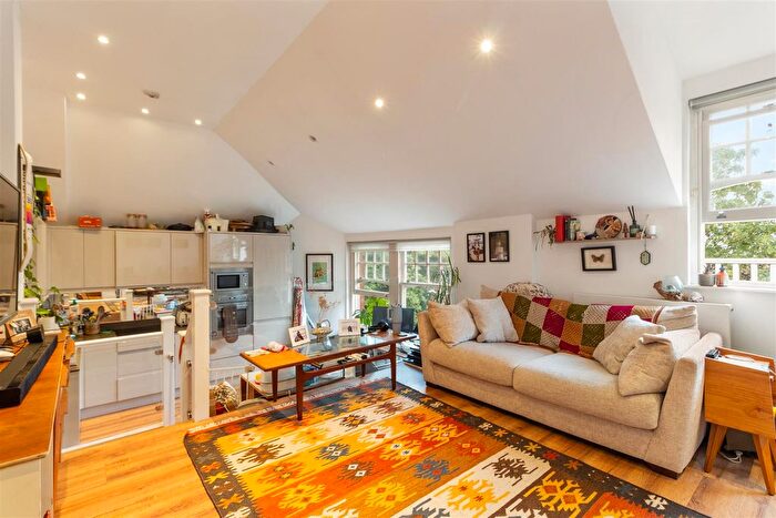 1 Bedroom Flat To Rent In Queens Avenue, Muswell Hill, London, N10