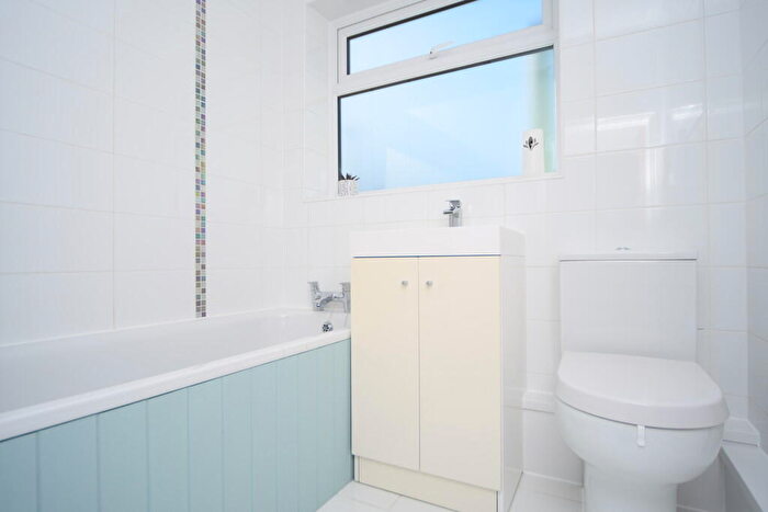 2 Bedroom Detached House For Sale In Church Way, Alconbury, PE28