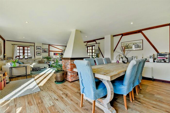 4 Bedroom Semi-Detached House For Sale In Ermin Street, Lambourn Woodlands, Hungerford, Berkshire, RG17