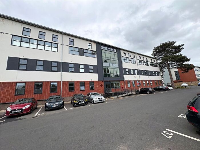 1 Bedroom Flat For Sale In Tulip Street, Chilwell, Beeston, Nottingham, NG9
