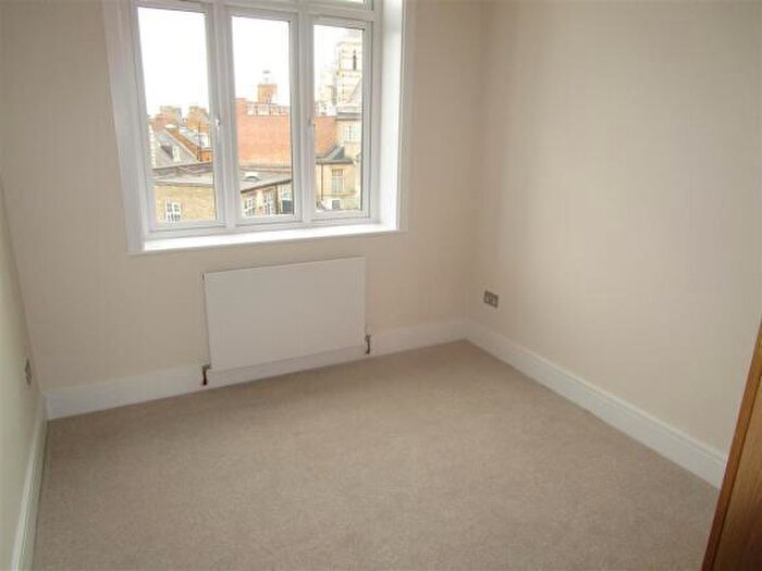 2 Bedroom Apartment To Rent In St. Giles Street, Northampton, NN1
