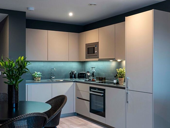 1 Bedroom Flat To Rent In New Kent Road, Walworth, SE1