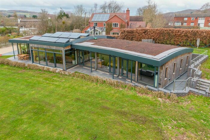 3 Bedroom Detached House For Sale In Cradley, Malvern, WR13