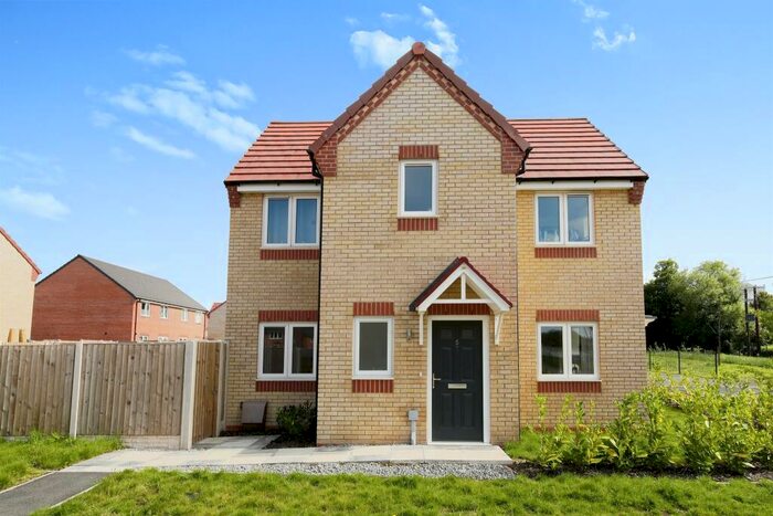 3 Bedroom Detached House For Sale In Oliver Road, Winsford, CW7
