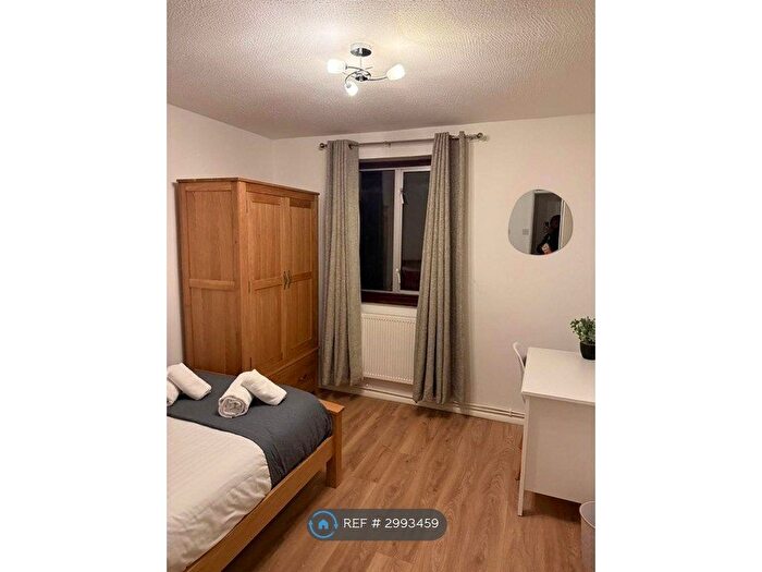 4 Bedroom End Terrace House To Rent In Bywood, Bracknell, RG12
