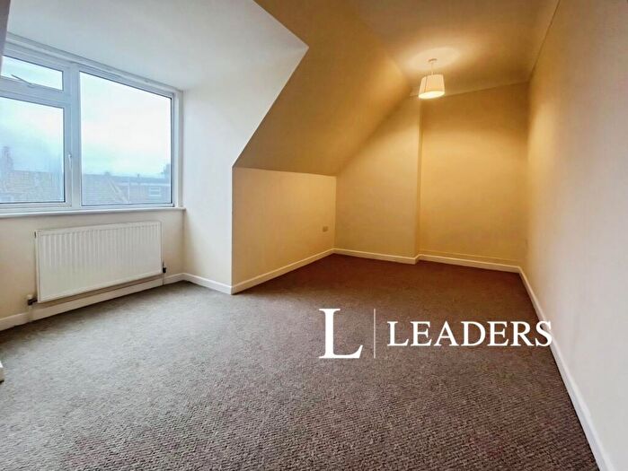 1 Bedroom Flat To Rent In Norman Road, Hove, East Sussex, BN3