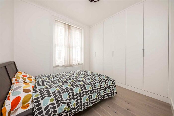 1 Bedroom Flat To Rent In Ifield Road, South Kensington, SW10