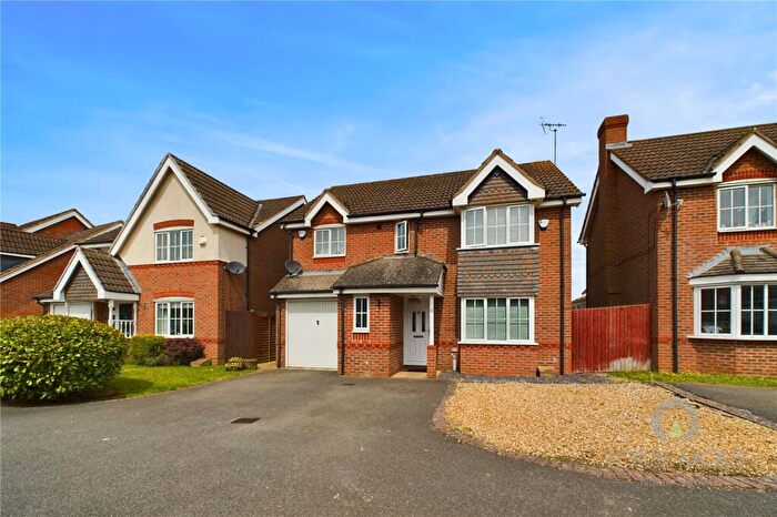 4 Bedroom Detached House For Sale In Foxfield Way, Grange Park, Northampton, NN4