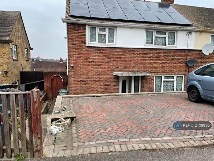 3 Bedroom Semi-Detached House To Rent In St Hildas Way, Gravesend, DA12