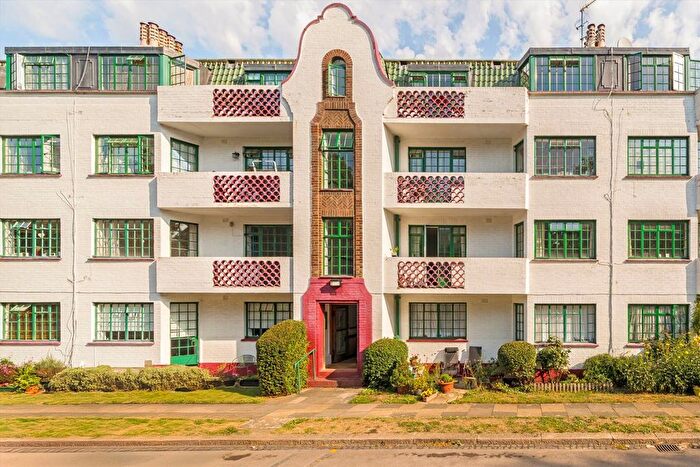 2 Bedroom Flat To Rent In Ealing Village, Ealing, W5