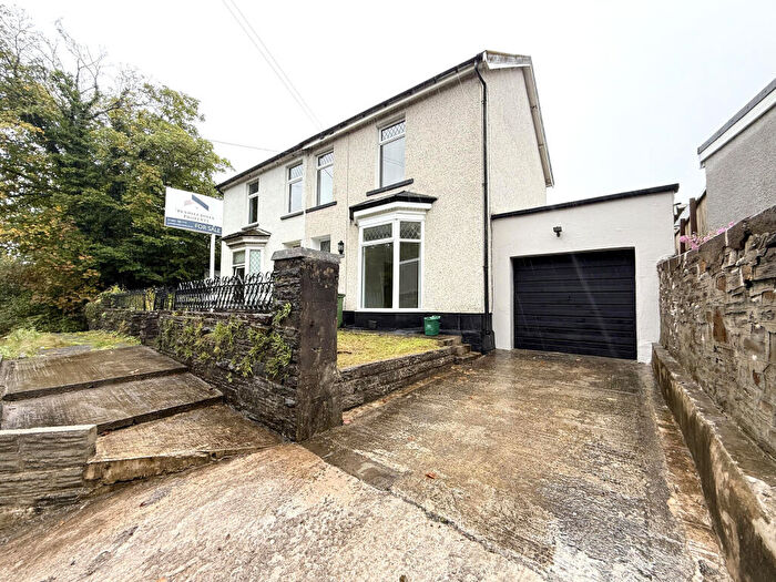 3 Bedroom Semi-Detached House For Sale In Gorphwysfa, Hirwaun Road, Trecynon, Aberdare, CF44