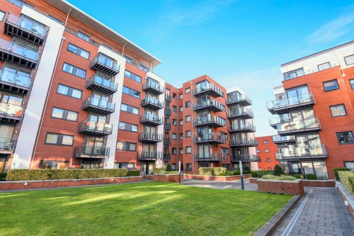1 Bedroom Apartment To Rent In Sirocco, Ocean Village, Southampton, SO14