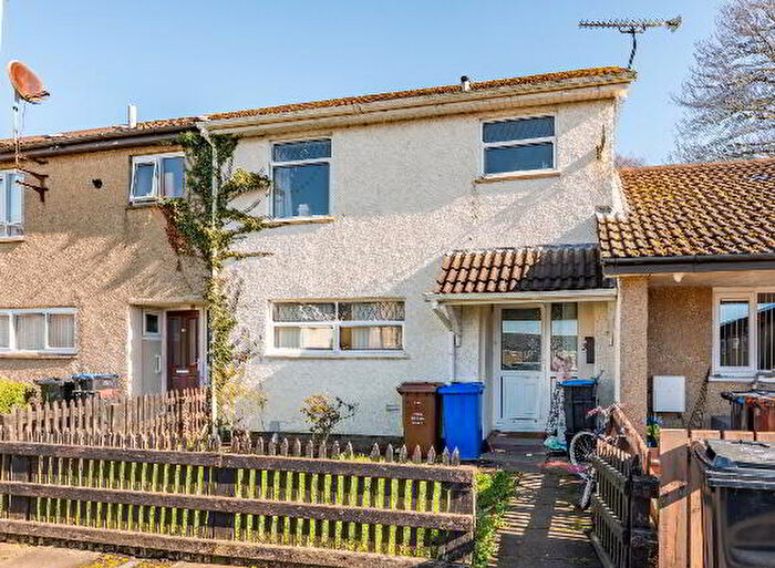 3 Bedroom Mid Terraced House For Sale In Islay Street, Antrim, BT41