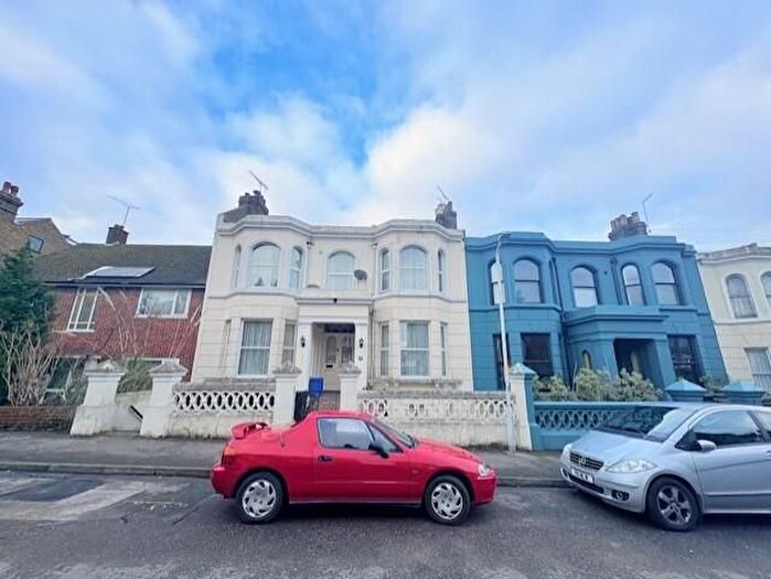 1 Bedroom Flat To Rent In Southwood Road, Ramsgate, CT11
