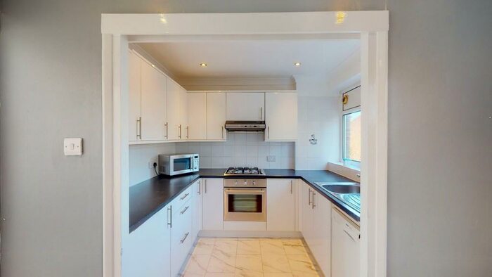 6 Bedroom Town House To Rent In Bedroom House To Rent In The Park Hill Area Of Croydon, CR0