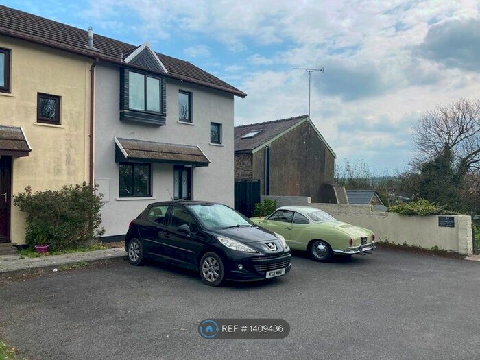 2 Bedroom Semi-Detached House To Rent In Kings Court, Narberth, SA67