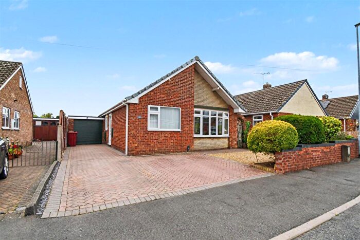 2 Bedroom Bungalow For Sale In Saltergate Road, Messingham, Scunthorpe, DN17