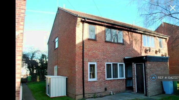 1 Bedroom Flat To Rent In Hazel Grove, Newark, NG24