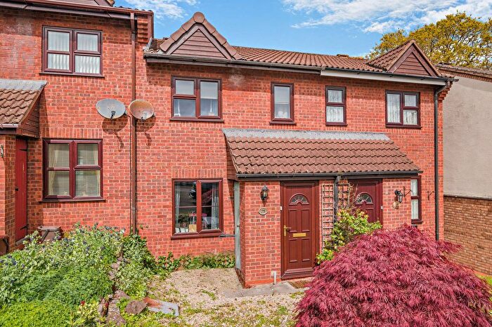 2 Bedroom Terraced House For Sale In Parklands Rise, Minehead, TA24