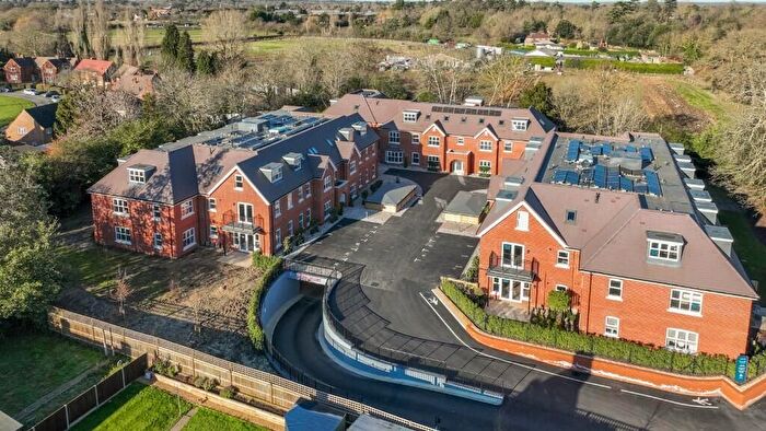 2 Bedroom Flat For Sale In Evreham Road, Iver, SL0